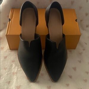 NIB-VETASTE-WOMENS ANKLE BOOTS